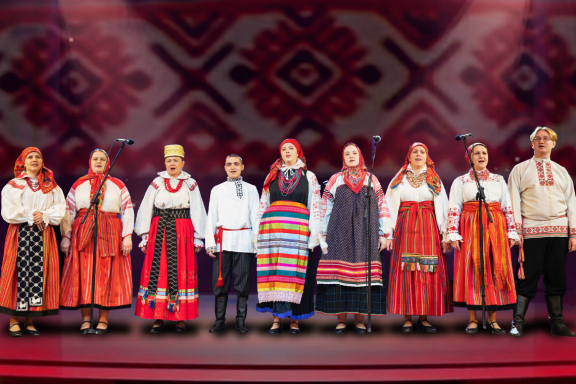 &Fcy;&ocy;&lcy;&softcy;&kcy;&lcy;&ocy;&rcy;&ncy;&ycy;&jcy; &acy;&ncy;&scy;&acy;&mcy;&bcy;&lcy;&softcy; &laquo;&Vcy;&ocy;&scy;&kcy;&rcy;&iecy;&scy;&iecy;&ncy;&icy;&iecy;&raquo;