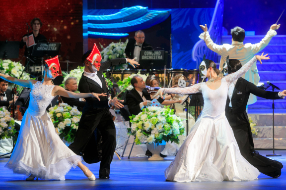 Шоу «Белоснежный бал Иоганна Штрауса»