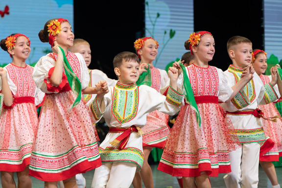 &Dcy;&rcy;&ucy;&zhcy;&acy;&tcy; &dcy;&iecy;&tcy;&icy; &vcy;&scy;&iecy;&jcy; &scy;&tcy;&rcy;&acy;&ncy;&ycy;