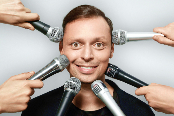 Виктор Комаров