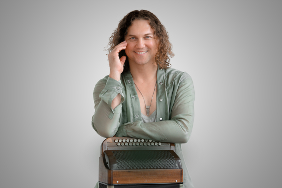 &Acy;&lcy;&iecy;&kcy;&scy;&acy;&ncy;&dcy;&rcy; &Bcy;&acy;&rcy;&dcy;&icy;&ncy;